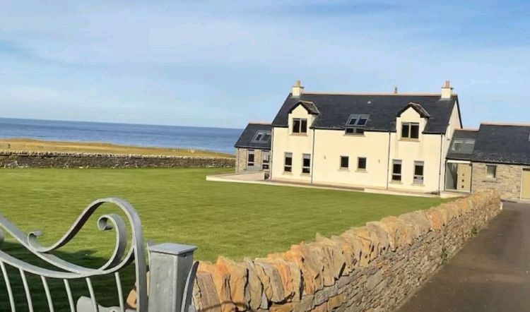 Haus Orkney - luxuriöses Ferienhaus direkt am Meer